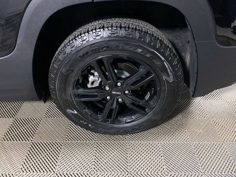 Certified 2024 GMC Terrain AT4 w/ Infotainment Package II AWD/4WD image 10