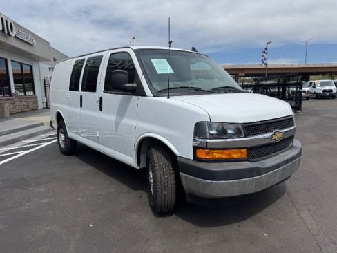 Used 2023 Chevrolet Express 2500 w/ Driver Convenience Package image 3