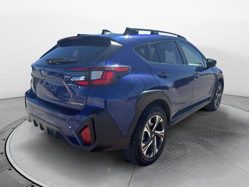 Used 2024 Subaru Crosstrek 2.0i Premium AWD/4WD image 5