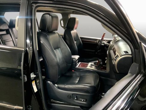Used 2014 Lexus GX 460 Luxury AWD/4WD image 9