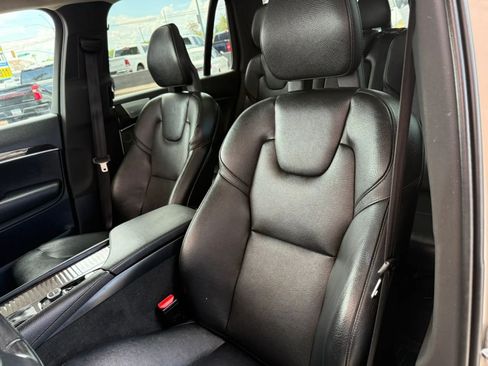 Used 2016 Volvo XC90 T6 Momentum w/ Momentum Plus Package AWD/4WD image 42