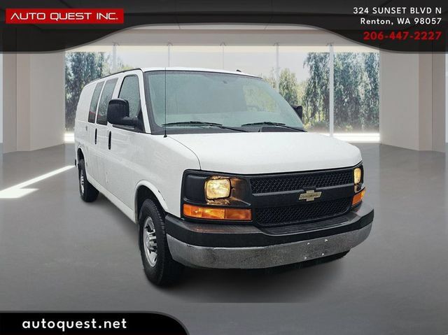 Used 2014 Chevrolet Express 2500 RWD image 3