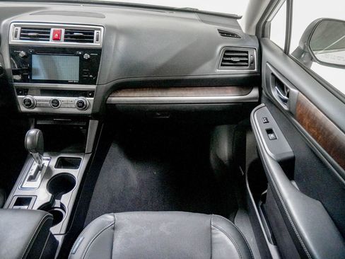 Used 2016 Subaru Outback 2.5i Limited image 33