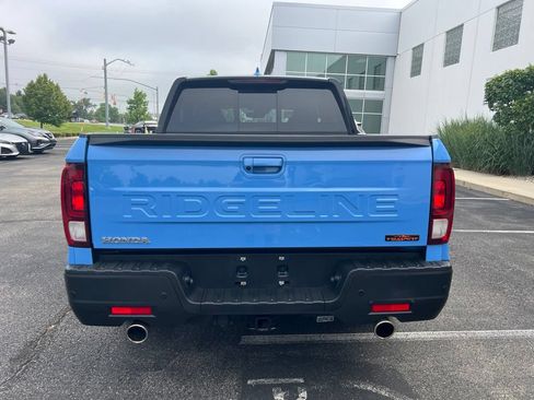 Used 2025 Honda Ridgeline TrailSport image 7