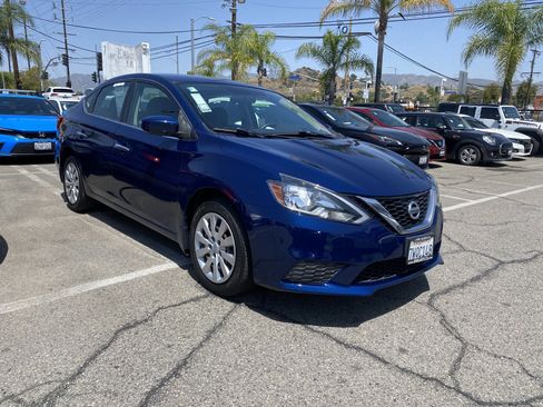 Used 2016 Nissan Sentra S image 7