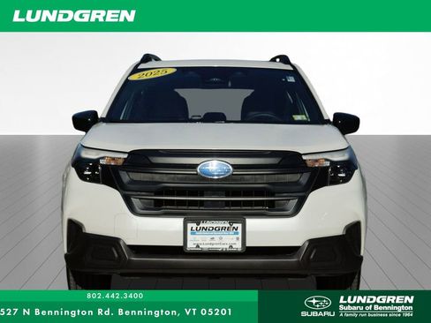 Certified 2025 Subaru Forester image 9