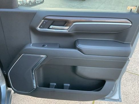 New 2025 Chevrolet Silverado 1500 LT image 28