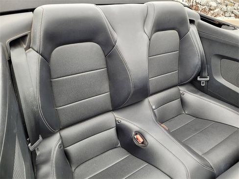 Used 2023 Ford Mustang Premium image 26