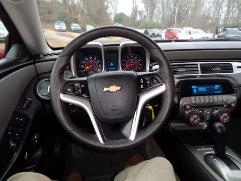 Used 2014 Chevrolet Camaro LS image 21