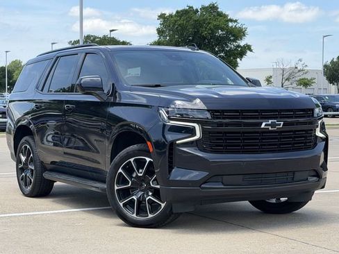 Used 2023 Chevrolet Tahoe RST AWD/4WD image 2