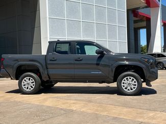 New 2026 Toyota Tacoma SR5 AWD/4WD video 3