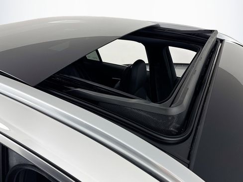 New 2026 Mercedes-Benz GLC 300 GLC 300 image 21