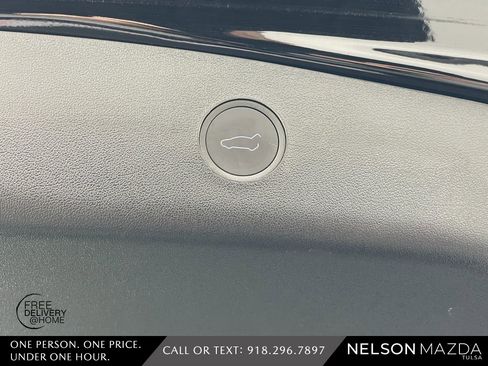 Used 2023 Tesla Model 3 Standard Range image 40