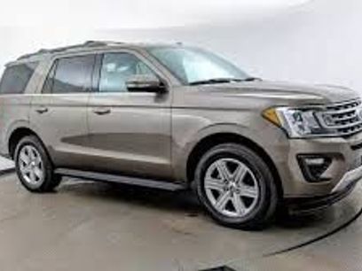 Used 2018 Ford Expedition XLT w/ Equipment Group 202A