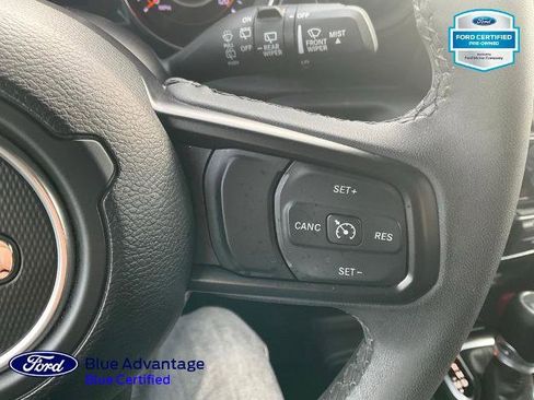 Used 2023 Jeep Wrangler Sport image 9