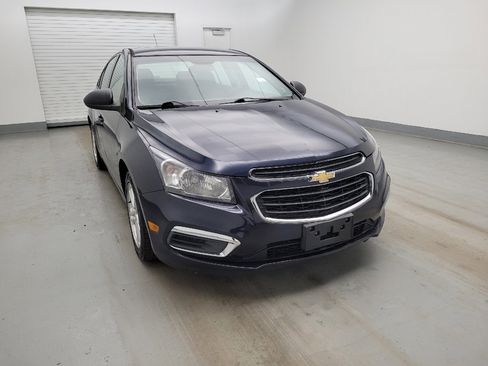 Used 2016 Chevrolet Cruze LS image 14