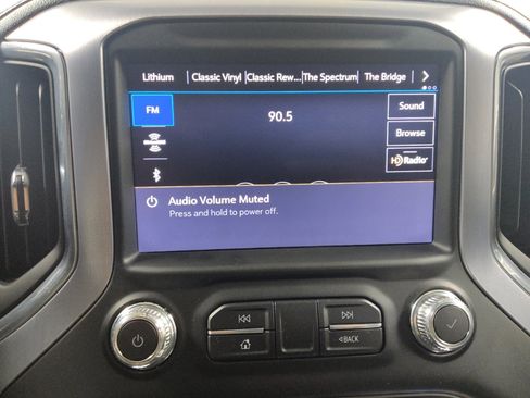 Used 2019 GMC Sierra 1500 SLT w/ SLT Premium Package image 25