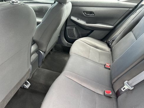 Used 2024 Nissan Sentra S FWD image 16