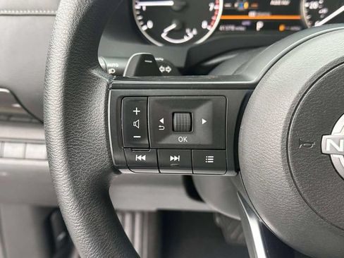 Used 2024 Nissan Pathfinder S AWD/4WD image 20