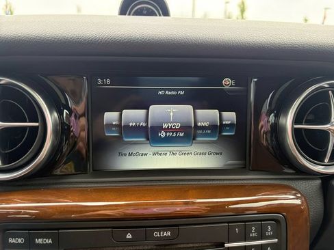 Used 2017 Mercedes-Benz SLC 300 image 25