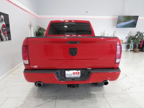Used 2017 RAM 1500 Lone Star RWD image 4