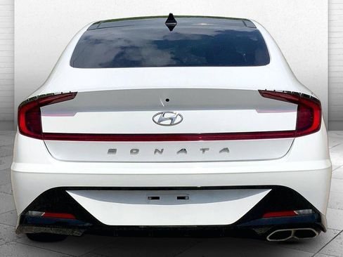 Used 2020 Hyundai Sonata SEL w/ Premium + Sunroof Package FWD image 3