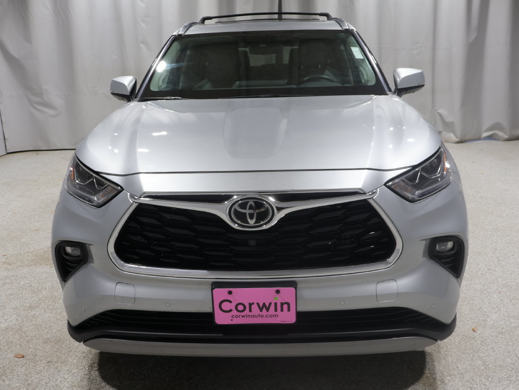 Used 2022 Toyota Highlander Platinum AWD/4WD image 8