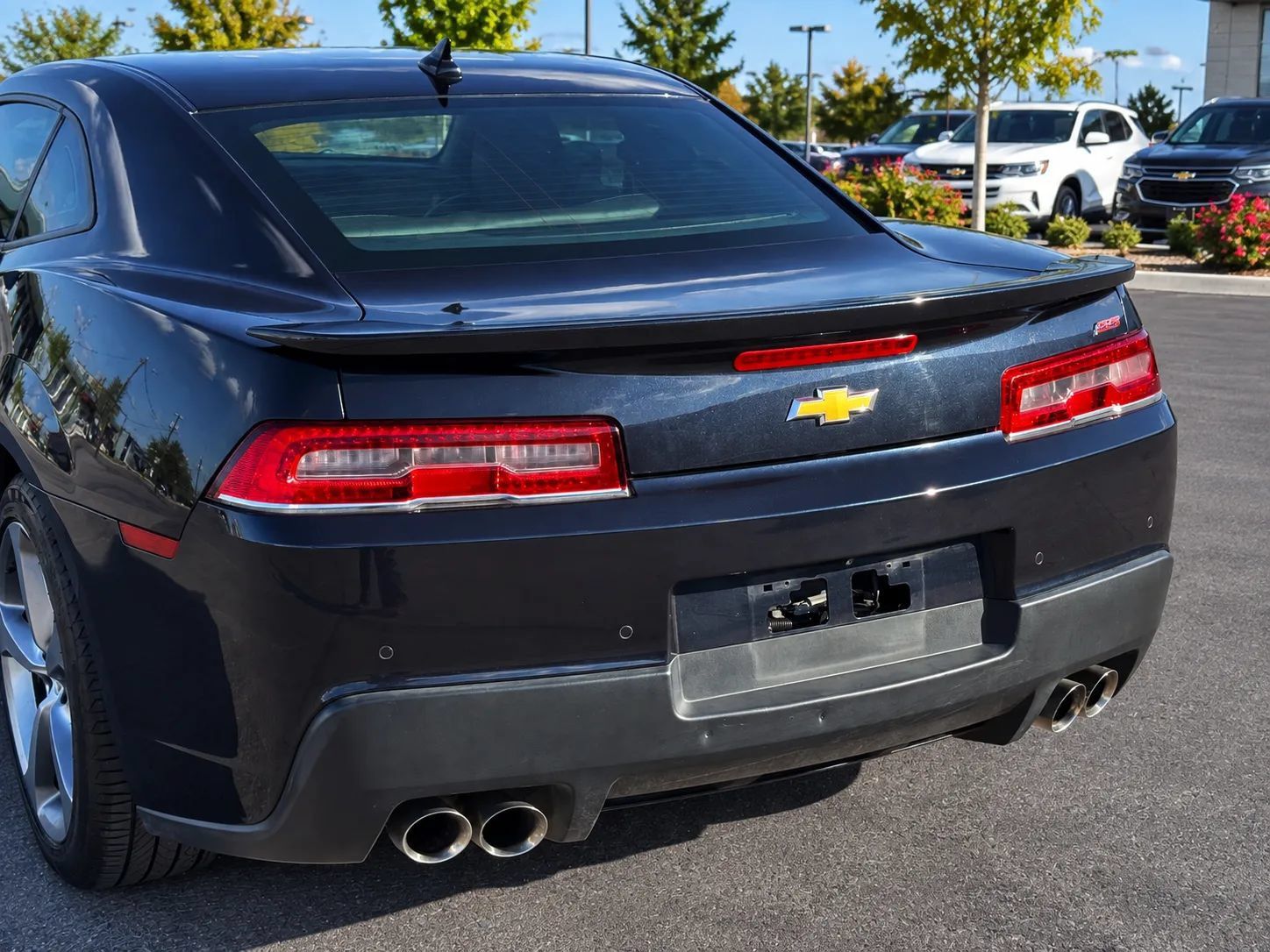 Used 2014 Chevrolet Camaro SS w/ RS Package RWD image 13