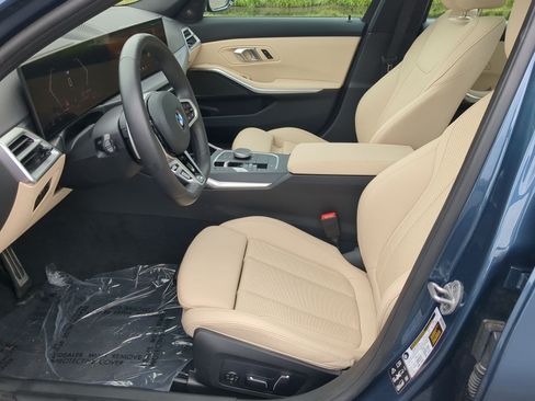 Used 2026 BMW 330i xDrive Sedan w/ M Sport Package AWD/4WD image 16