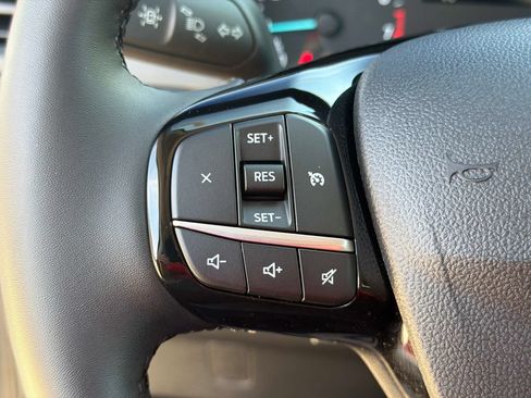 Used 2022 Ford Escape SE w/ SE Sport Appearance Package AWD/4WD image 31