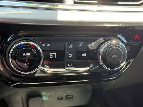 New 2026 Chevrolet Trax LT w/ Driver Confidence Package FWD image 20