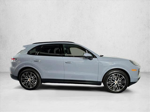 Certified 2026 Porsche Cayenne AWD/4WD image 8