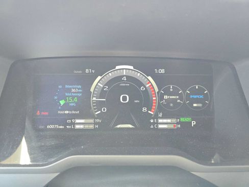 Used 2024 Toyota Tundra Limited AWD/4WD image 25