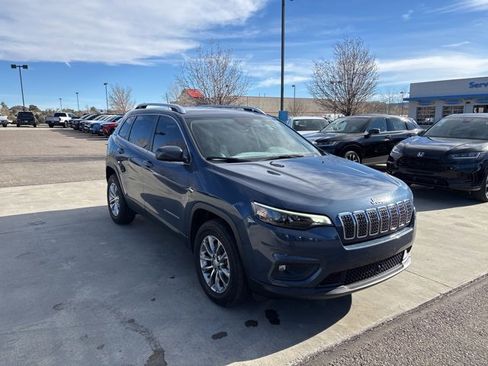 Used 2021 Jeep Cherokee Latitude Lux w/ Sun & Sound Group image 4