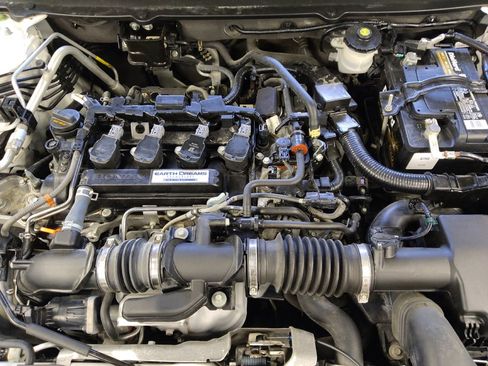 Used 2019 Honda Accord LX image 30