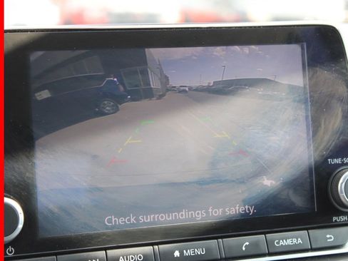 Certified 2024 Nissan Rogue S image 34