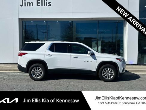 Used 2019 Chevrolet Traverse LT image 1