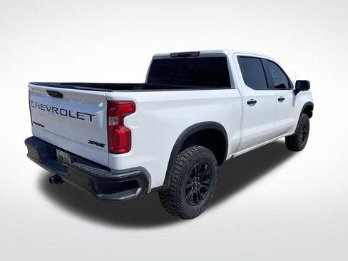 Used 2023 Chevrolet Silverado 1500 ZR2 w/ Technology Package image 7