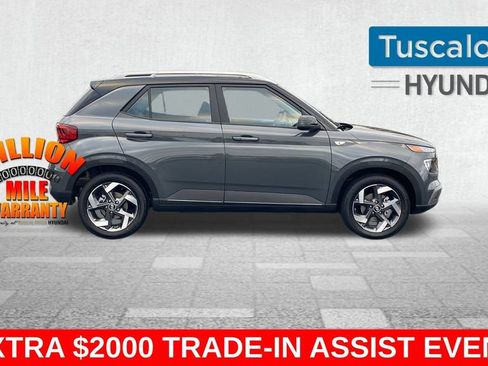 New 2026 Hyundai Venue SEL image 9