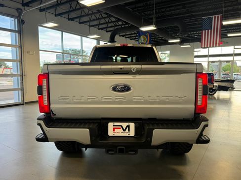 Used 2023 Ford F350 Lariat w/ Lariat Ultimate Package AWD/4WD image 6