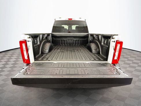 Used 2024 Ford F250 XLT w/ FX4 Off-Road Package AWD/4WD image 23