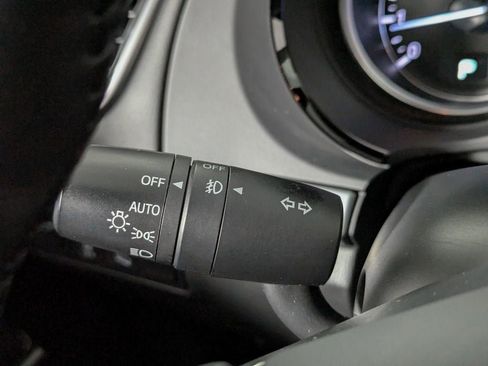 Used 2023 MAZDA CX-9 Touring image 31