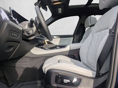 New 2026 BMW X5 xDrive40i image 4
