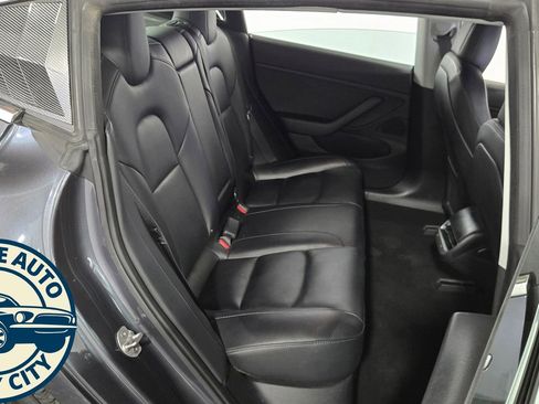 Used 2018 Tesla Model 3 Long Range AWD/4WD image 30
