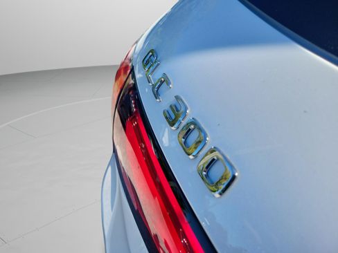 Certified 2026 Mercedes-Benz GLC 300 4MATIC image 31