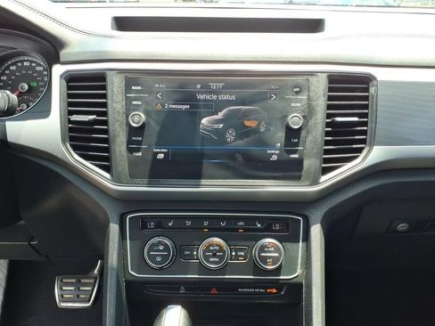 Used 2021 Volkswagen Atlas Cross Sport SE AWD/4WD image 11