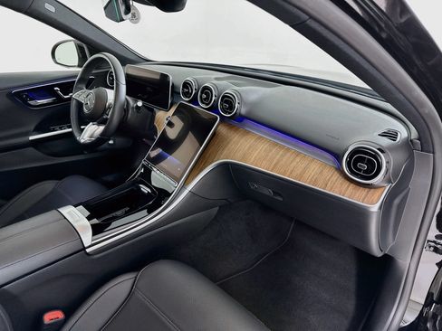 Used 2024 Mercedes-Benz C 300 Sedan image 29
