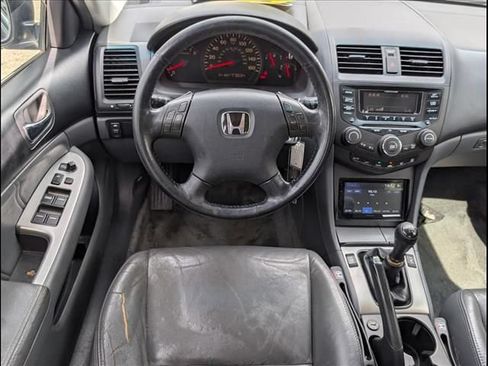 Used 2004 Honda Accord EX image 8