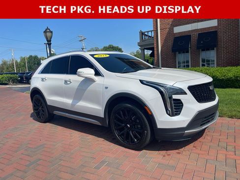 Used 2023 Cadillac XT4 Premium Luxury w/ LPO, ONYX Package AWD/4WD image 5