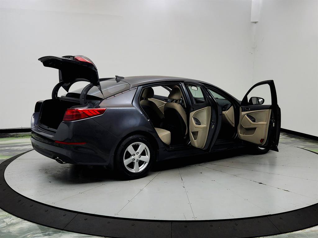 Used 2015 Kia Optima LX FWD image 11